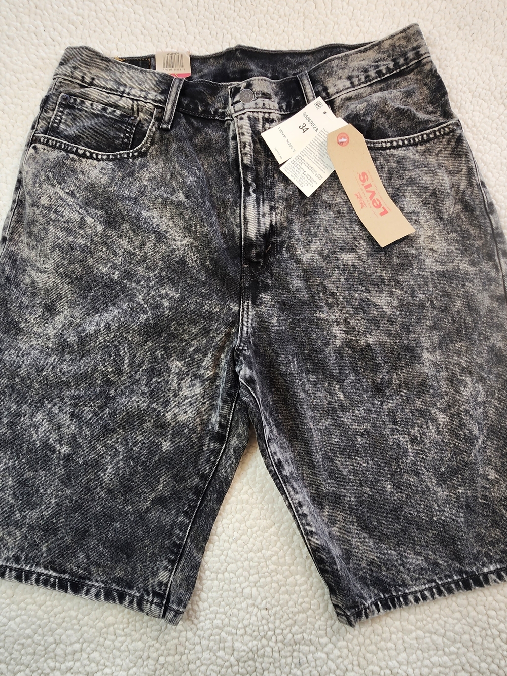 NWT Levi's 569 Loose Straight Men's Denim Shorts Size 34 Black Acid Wash